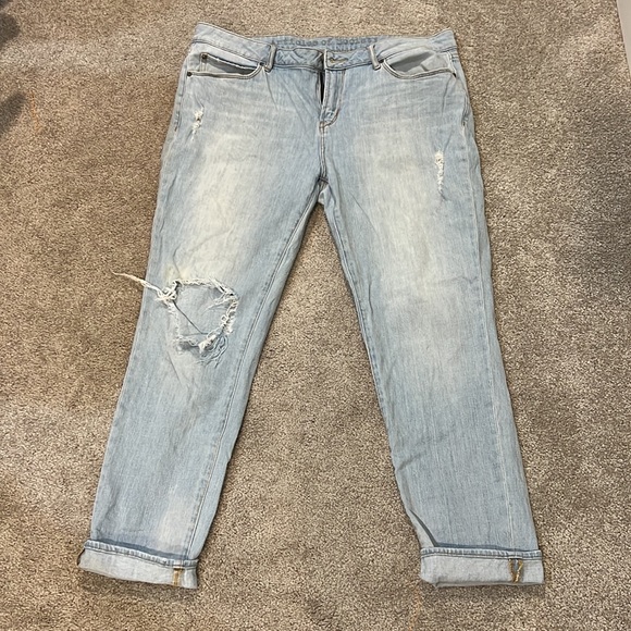 Articles of Society High Rise Light Wash Distressed Cropped Boyfriend Jeans - Picture 2 of 13